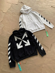 Off-Wh*te Pull