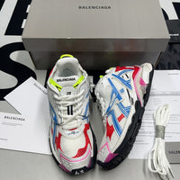 Balenc*aga Runner