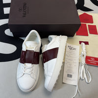 V*lentino Rockstud