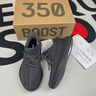 Y*ezy Boost 350 V2 « Black »