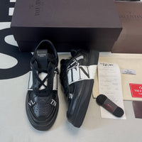 V*lentino Calfskin