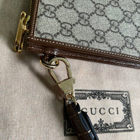 G*cci Pochette (30.5*21*1.5)
