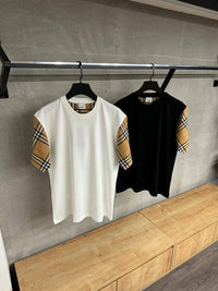 B*rberry T-shirt