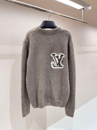 L&*V Pull