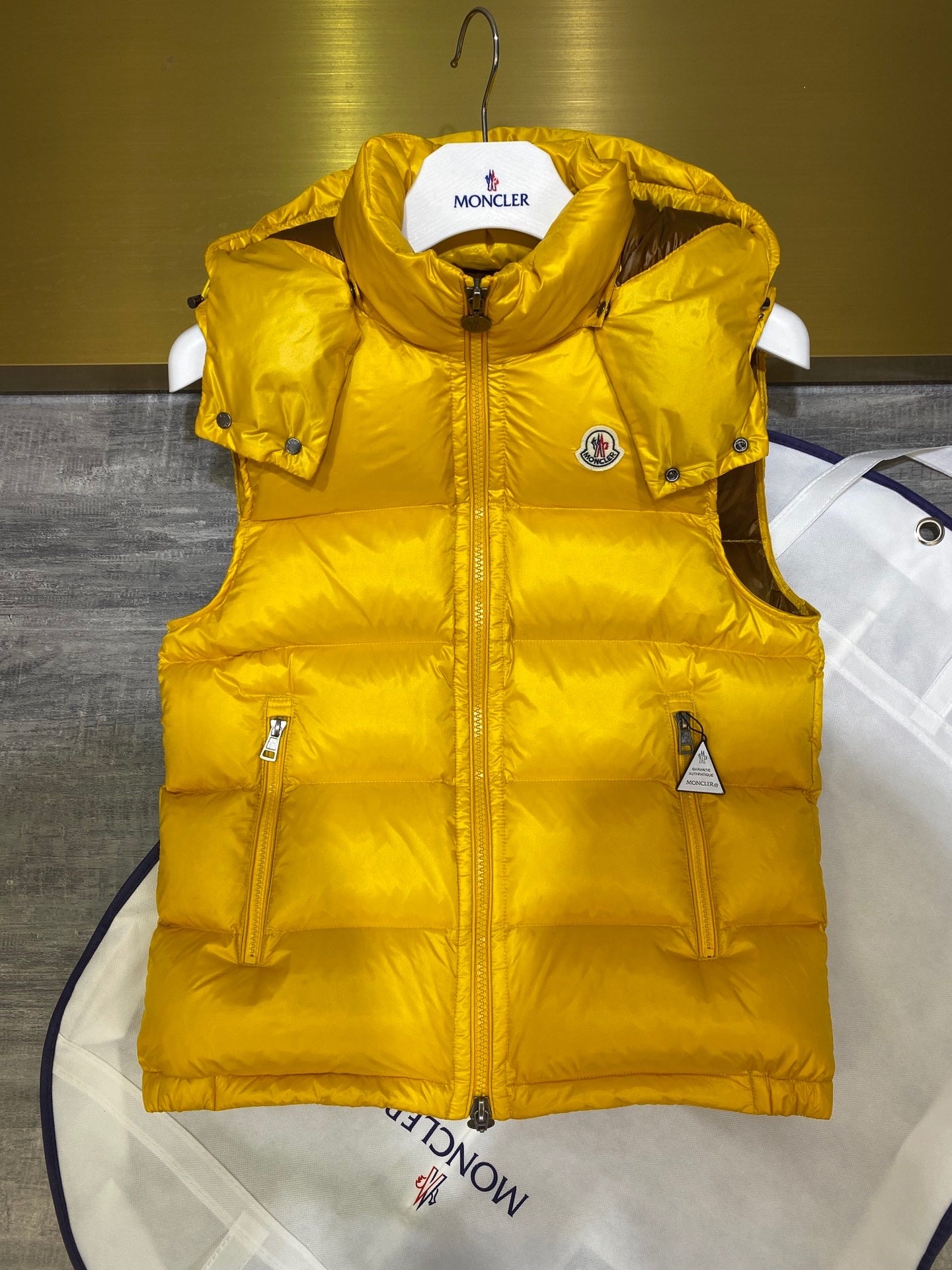Gilet M*ncler