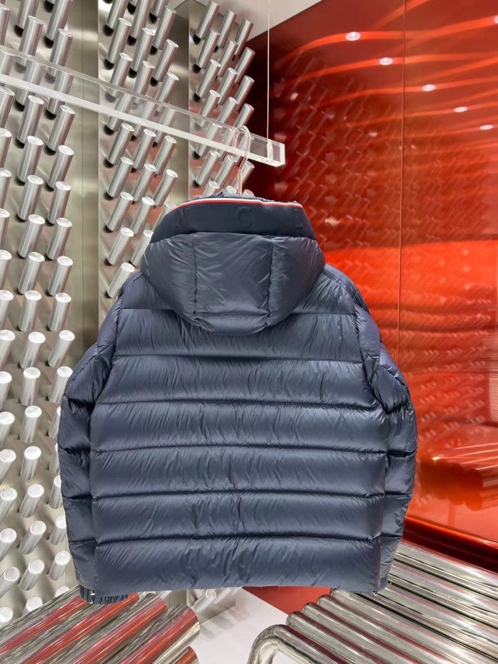 Veste M*ncler