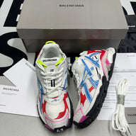 Balenc*aga Runner