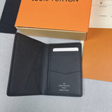 L&*V Porte Monnaie