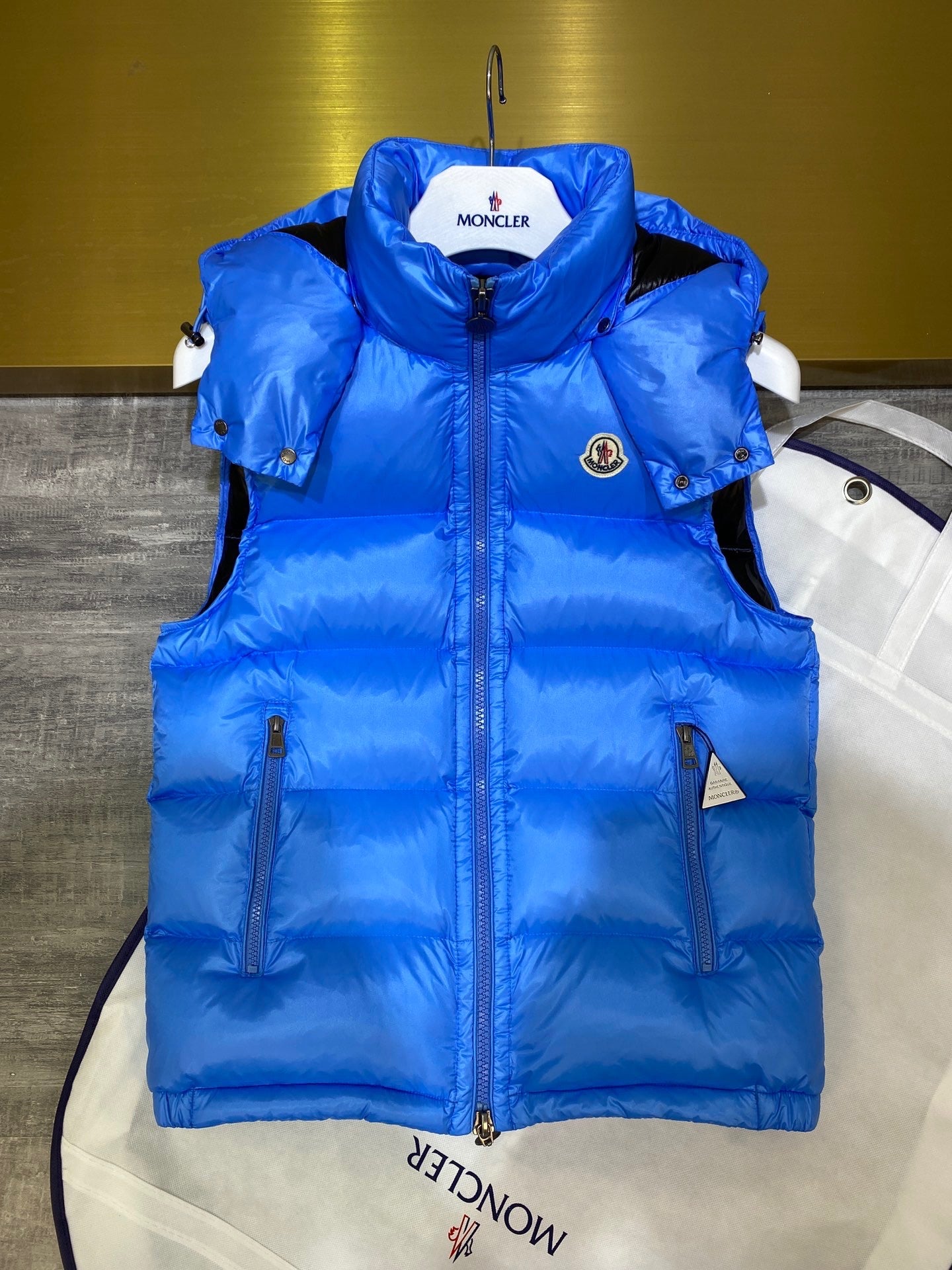 Gilet M*ncler