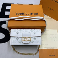 L&*V Dauphine (24*14*10)