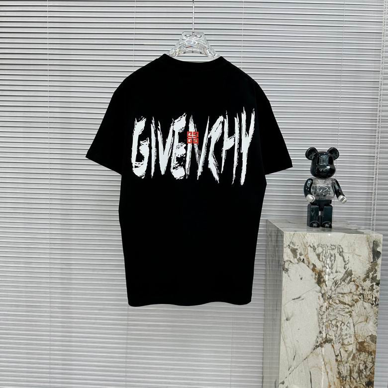 G*venchy T-shirt