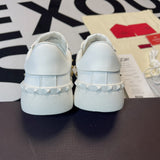 V*lentino Rockstud