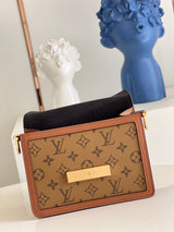 L&*V Shoulder bag