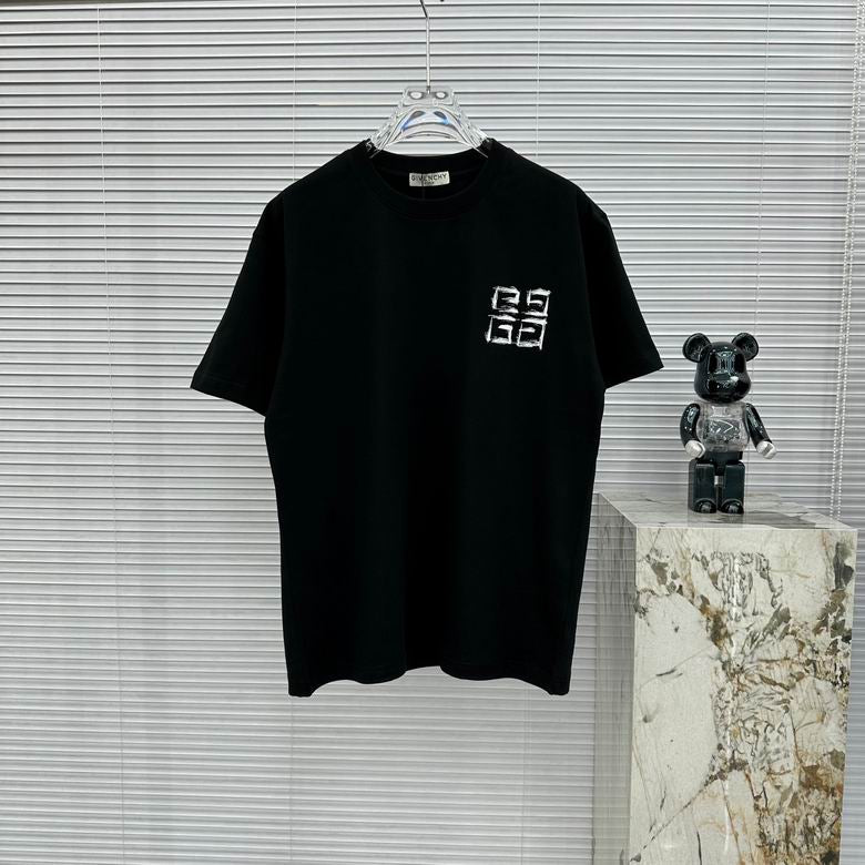 G*venchy T-shirt