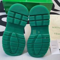 B*ttega V Bottes