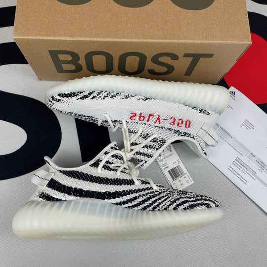 Y*ezy Boost 350 V2  « Zebra »