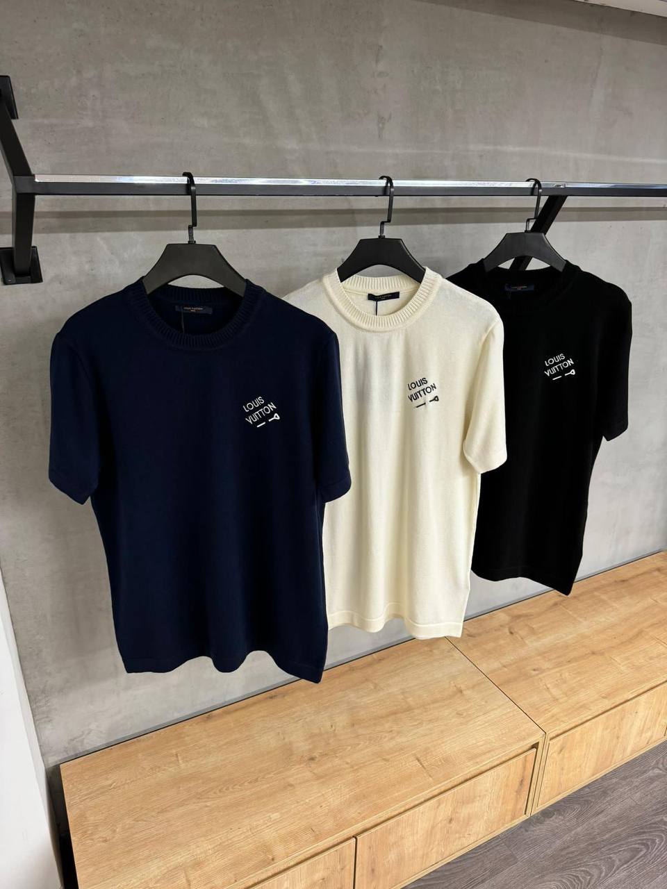 L*&V T-shirt