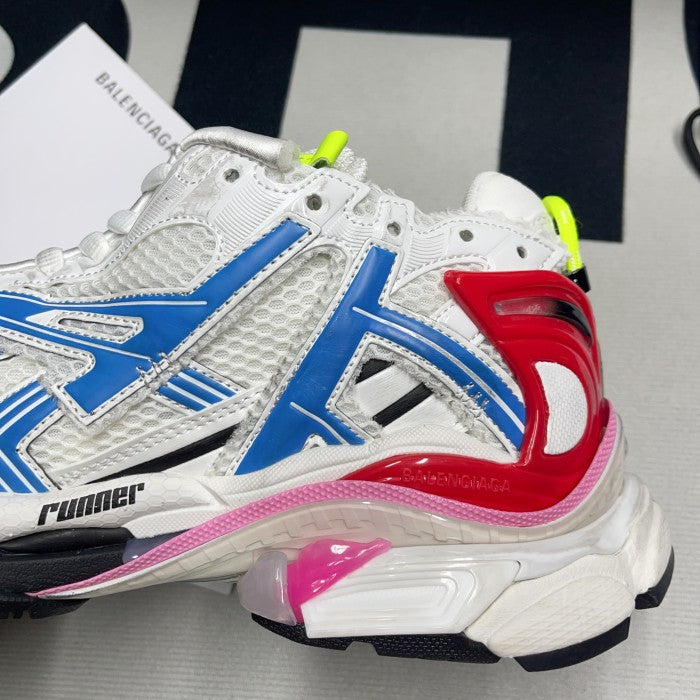 Balenc*aga Runner