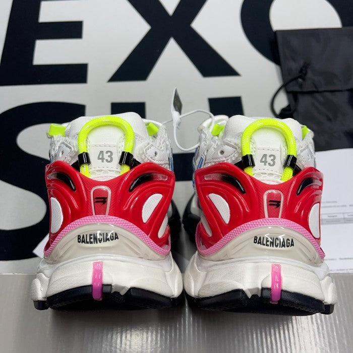 Balenc*aga Runner