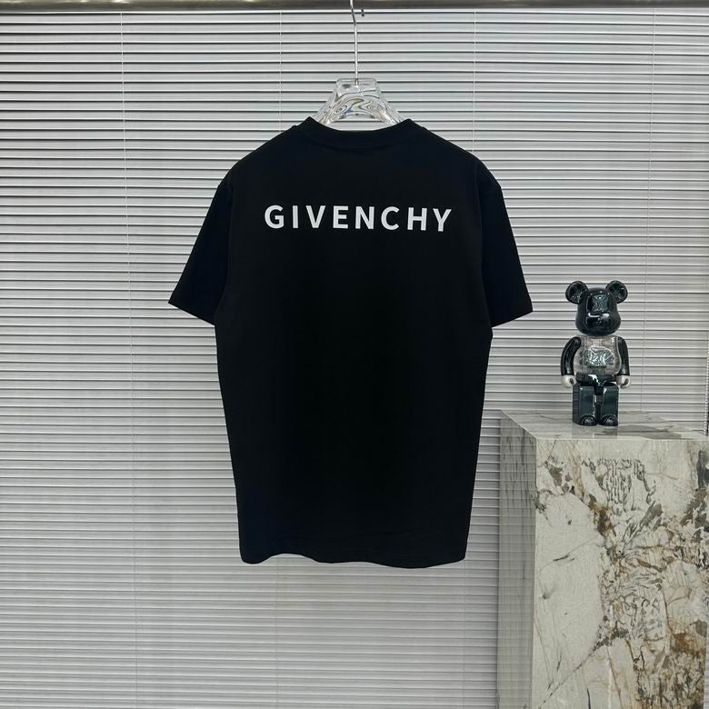G*venchy T-shirt
