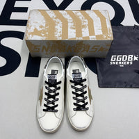 G*lden Goose