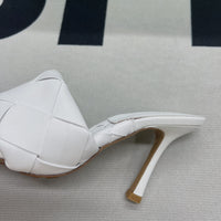 B*ttega V Talons