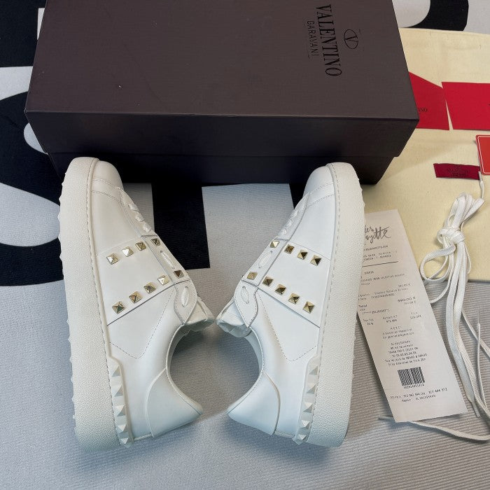 V*lentino Rockstud