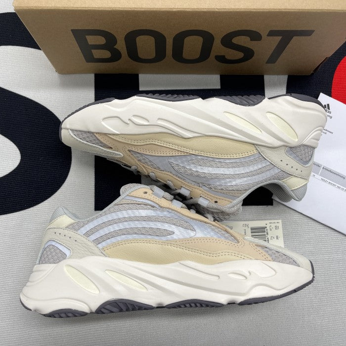 Y*ezy 700 V3 « Cream »