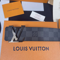 Ceinture L&*V