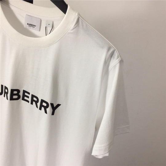 B*rberry T-shirt