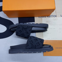 L&*V Sendals