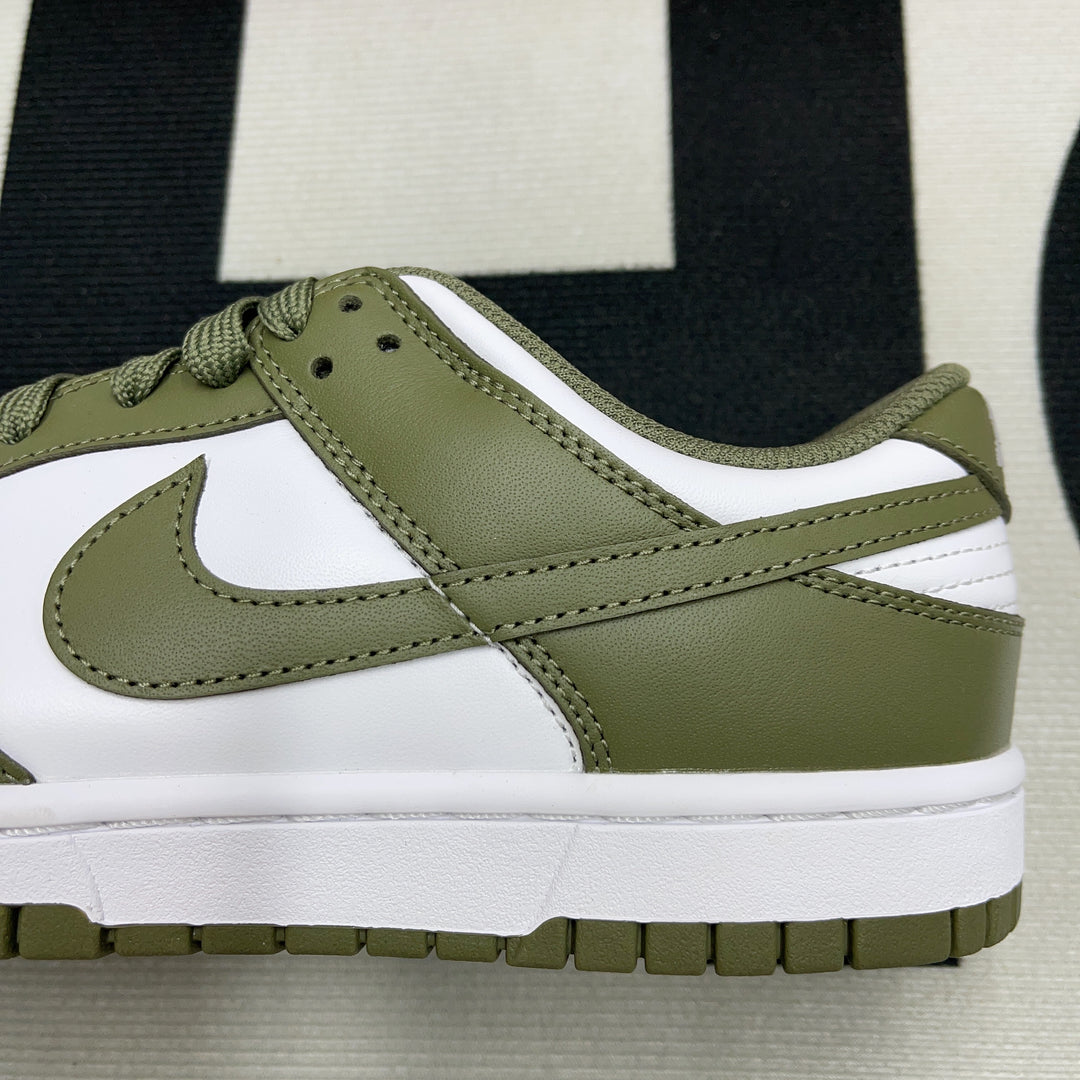 D*nk Low « Medium Olive »