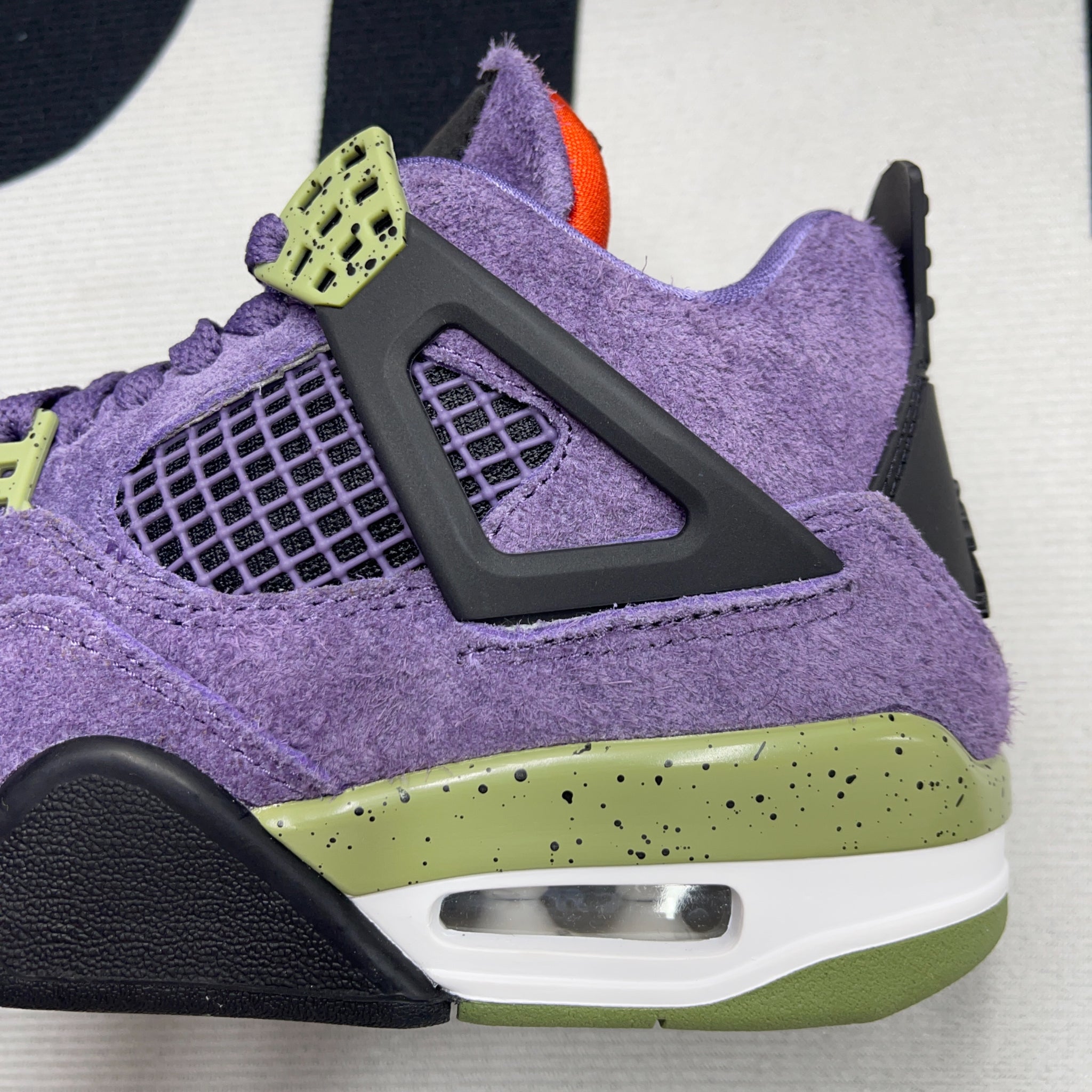 J*rdan 4 « Canyon Purple»