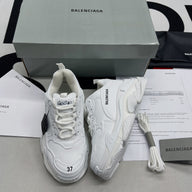 Balenc*aga Triple S