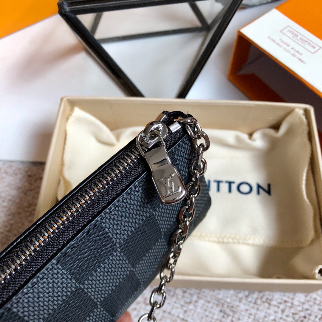 L&*V Pochette Clé (12*7)