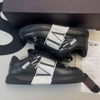 V*lentino Calfskin