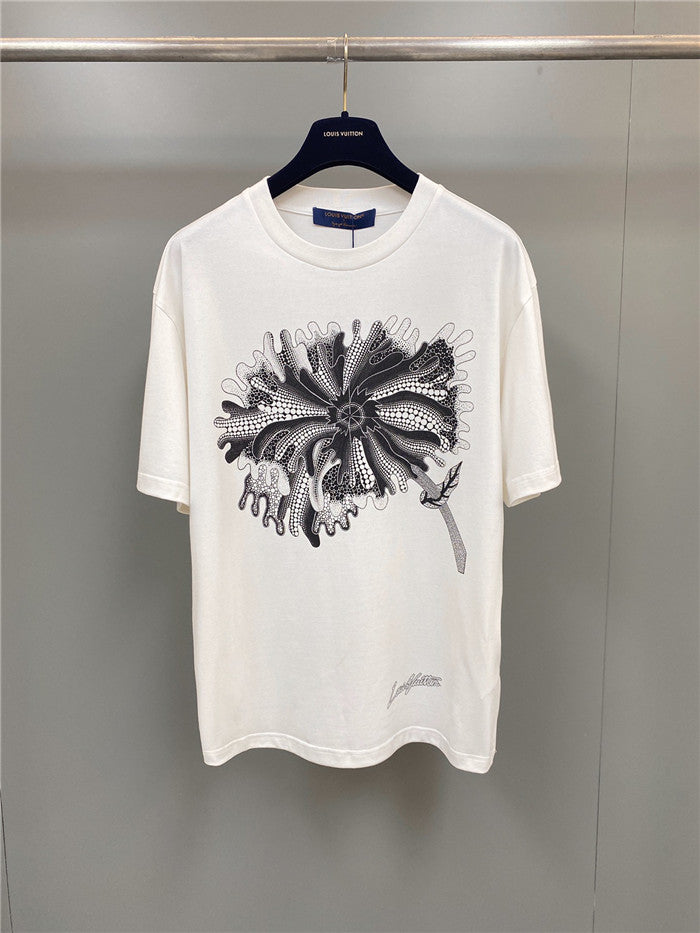 L&*V T-shirt