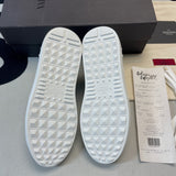 V*lentino Runner