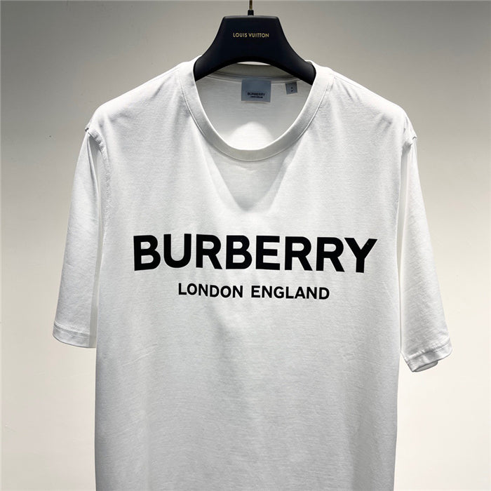 B*rberry T-shirt