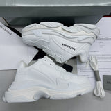 Balenc*aga Triple S