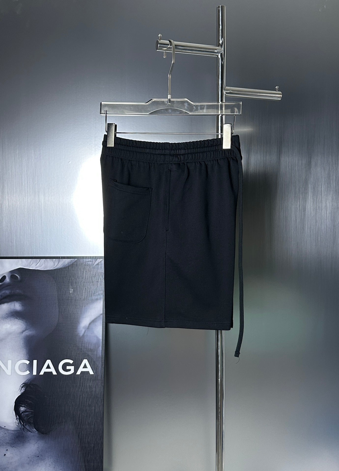 G*venchy Short