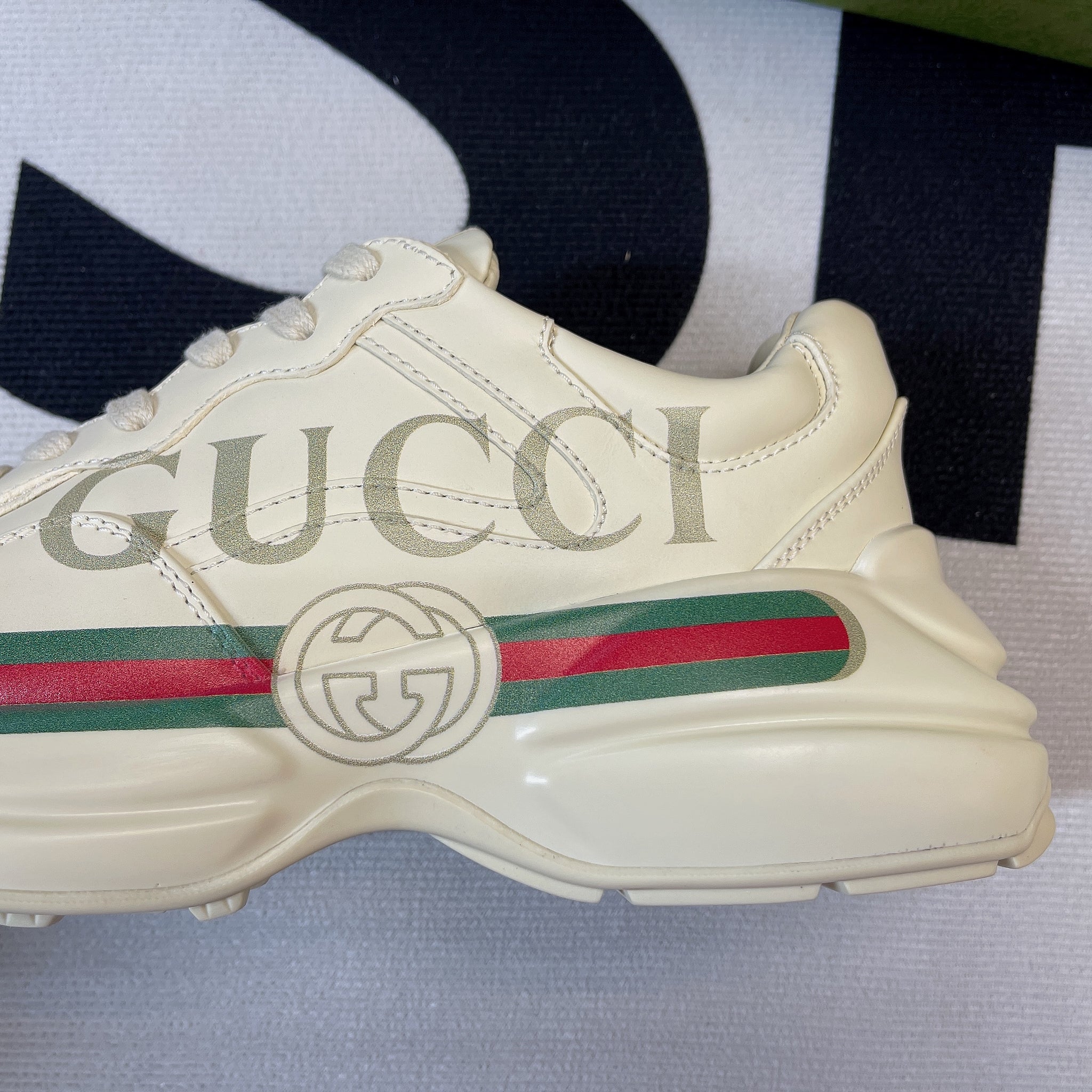 G*cci Rhyton