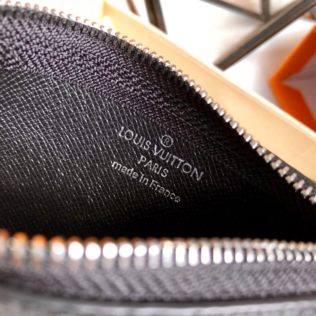 L&*V Pochette Clé (12*7)