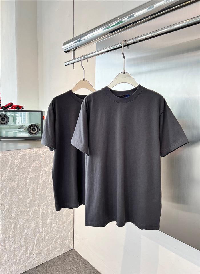 L&*V T-shirt