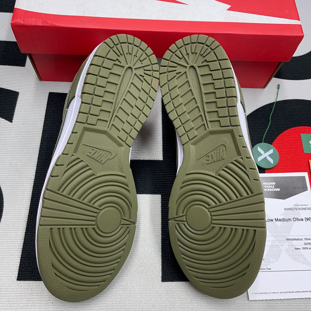 D*nk Low « Medium Olive »