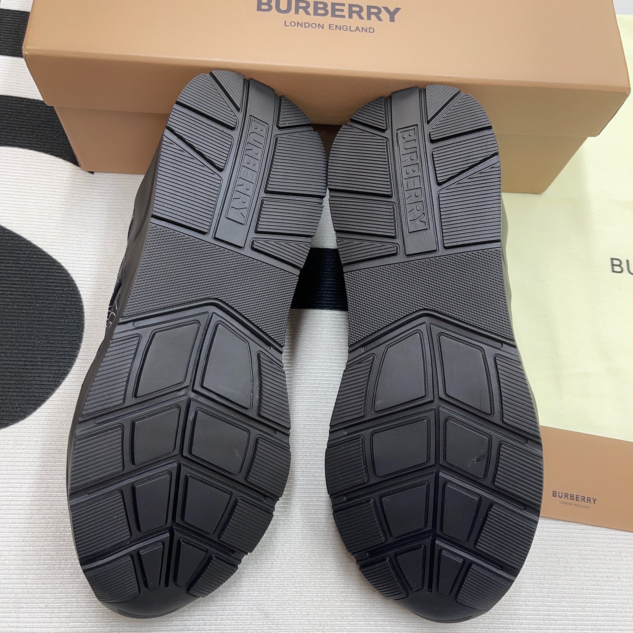 B*rberry Vintage
