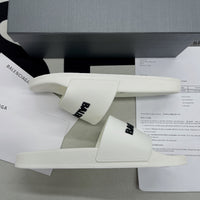 Balenc*aga Slide