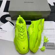 Balenc*aga Triple S