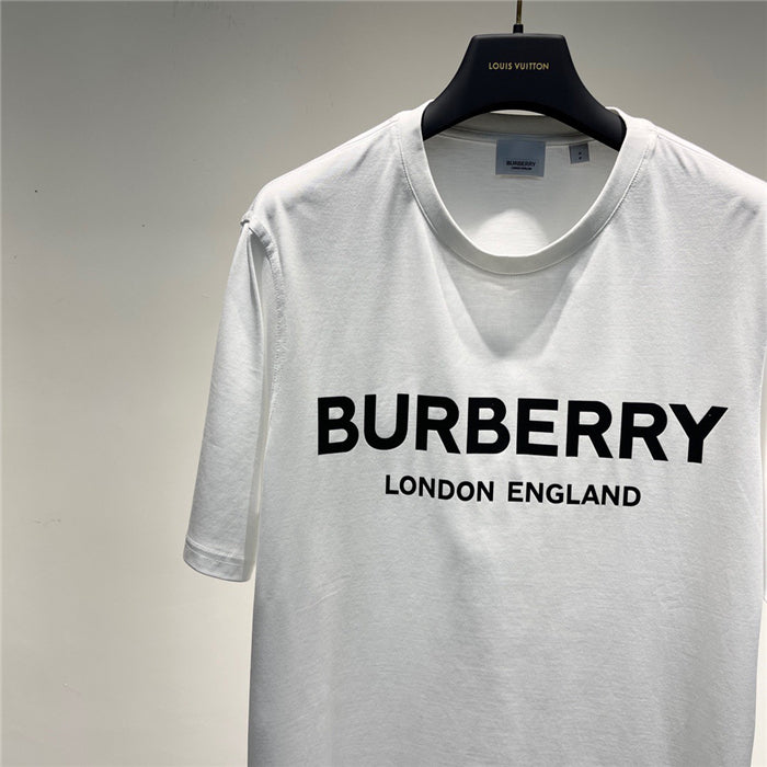 B*rberry T-shirt