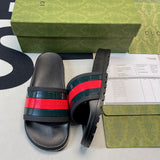 G*cci Slide
